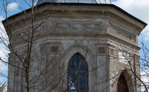 8_Mauzoliejinė koplyčia Tytuvėnuose.jpg